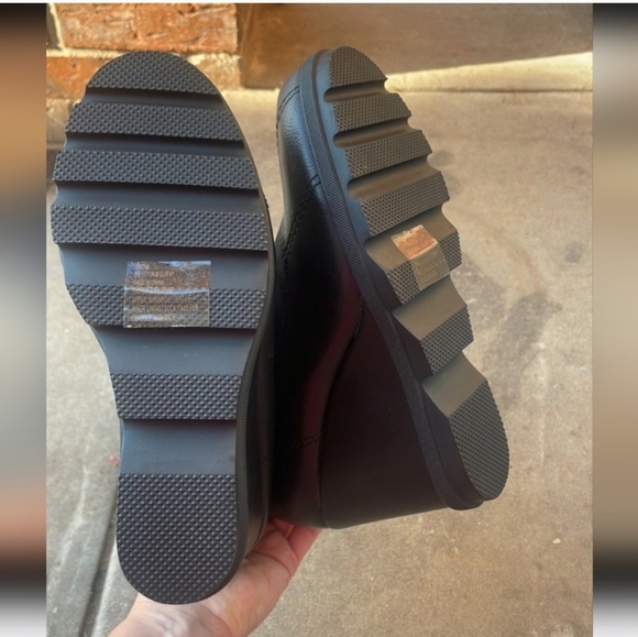 🍂🍁NWOT Shoe dazzle ERTHA faux Fur Lined Boots! 10 - Picture 7 of 8